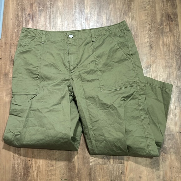 Levi's Women's Army Green '94 Baggy Pants Size 34 NWOT - Picture 2 of 13